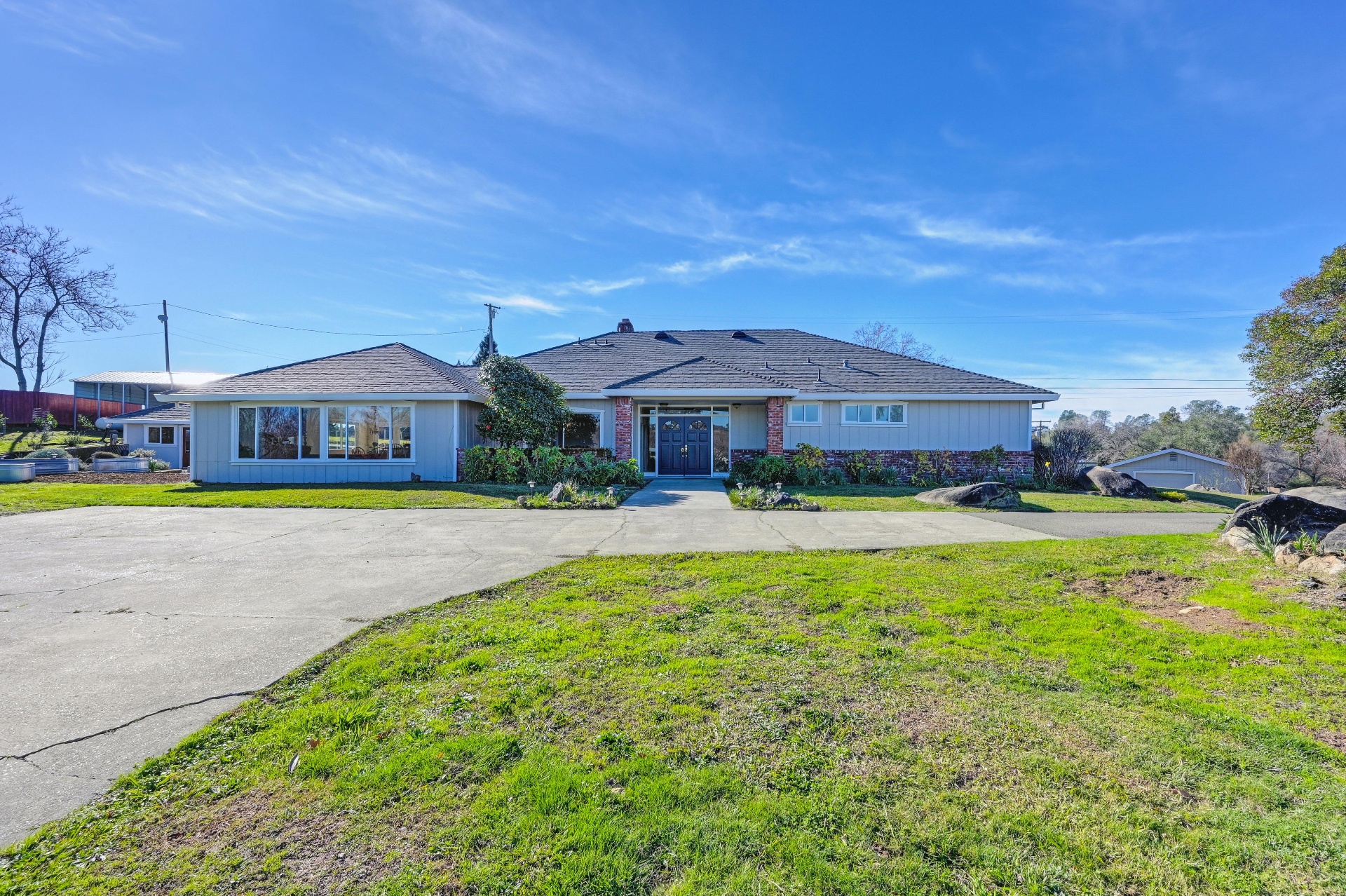 Single-Story Country Home in Auburn, CA